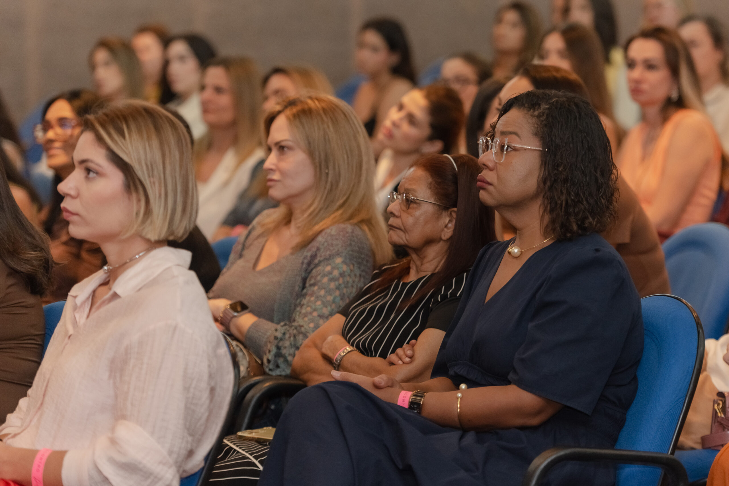 Experiência de acolhimento entre mulheres